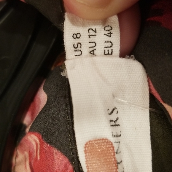 💕FAME & PARTNERS💕 The Capulet Dress ~ Floral Print Maxi Dress Long Sleeve 8 - Picture 16 of 16